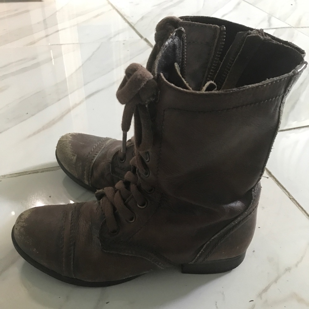 Steve Madden boots